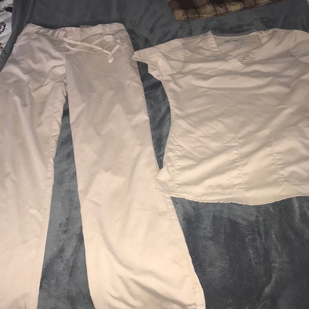 Women’s scrub set